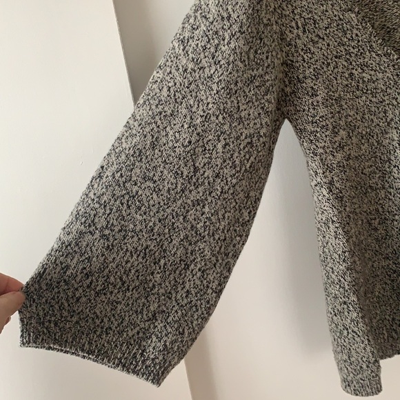 Theory Cashmere Deep V-Neck Sweater S - Picture 4 of 7